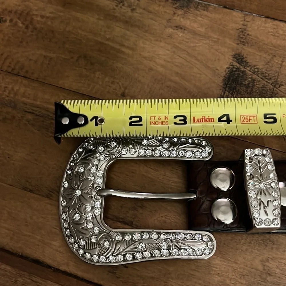 WESTERN leather rhinestone belt, measure 35” from last hole on belt to prong
